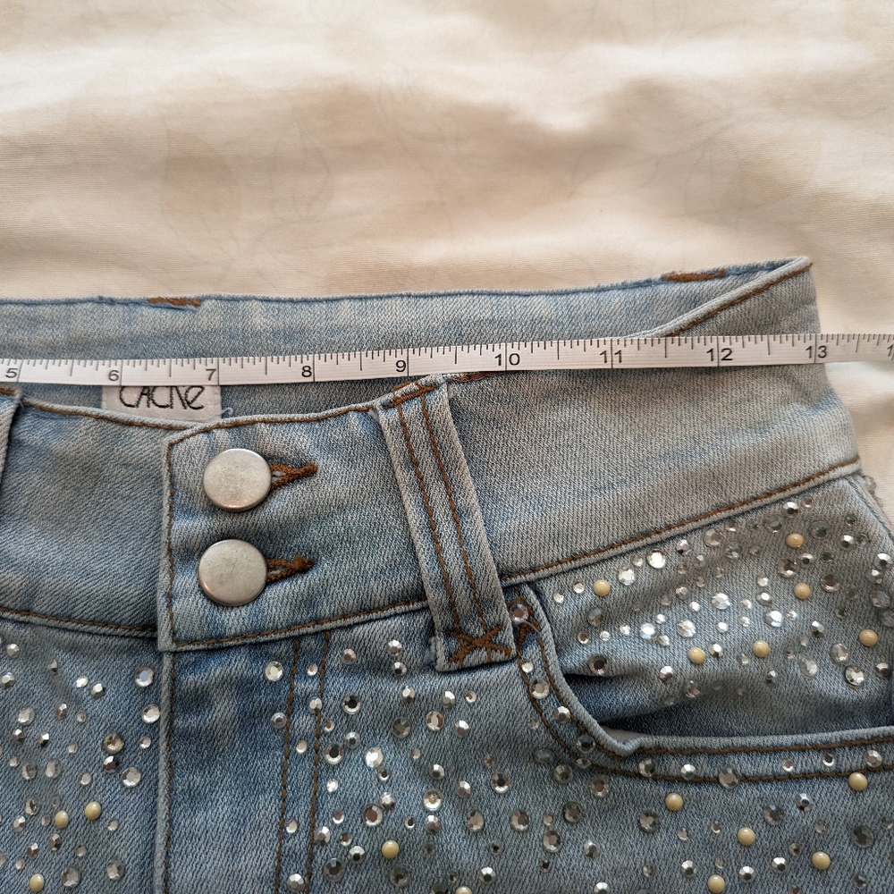 Cache Silver Rhinestone Embellished Capris Jeans Size 0 - Picture 7 of 9